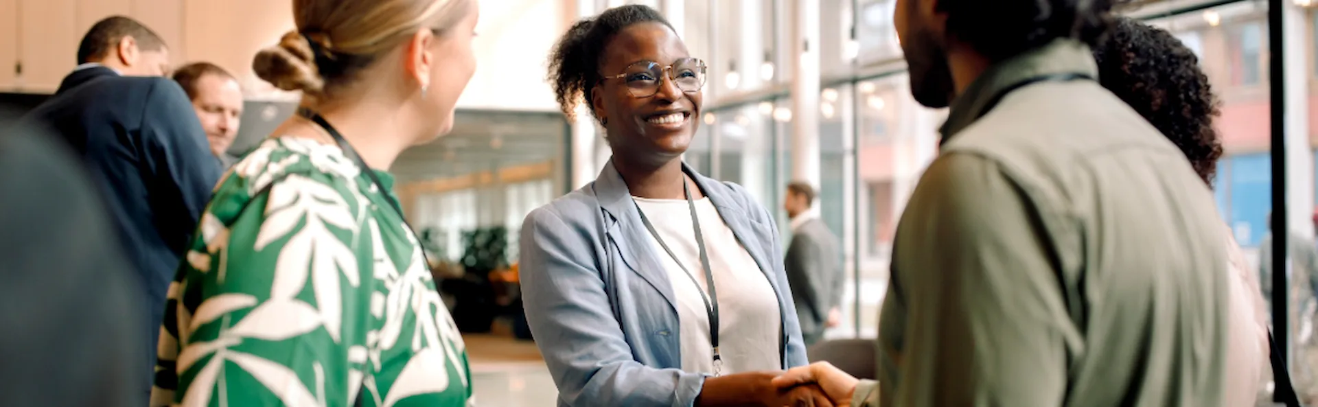 Além da Conformidade: Por que Treinamentos e Ferramentas Digitais são Essenciais para Líderes Empresariais