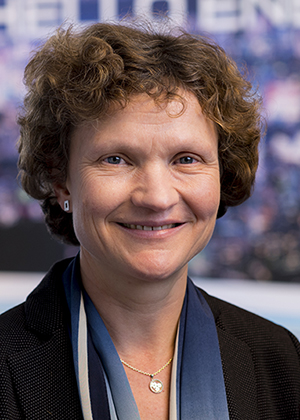 Lucy Craig, DNV