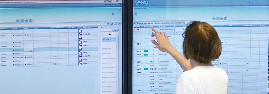 Staff at a hospital use Imatis applications to coordinate care, manage tasks and communicate more effectively.